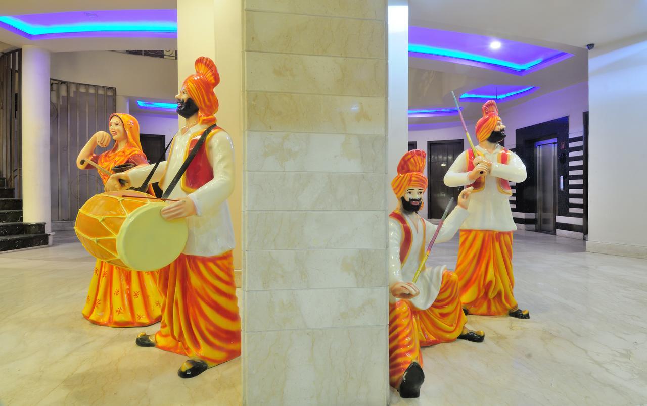Hotel Shanti Villa Új-Delhi Kültér fotó