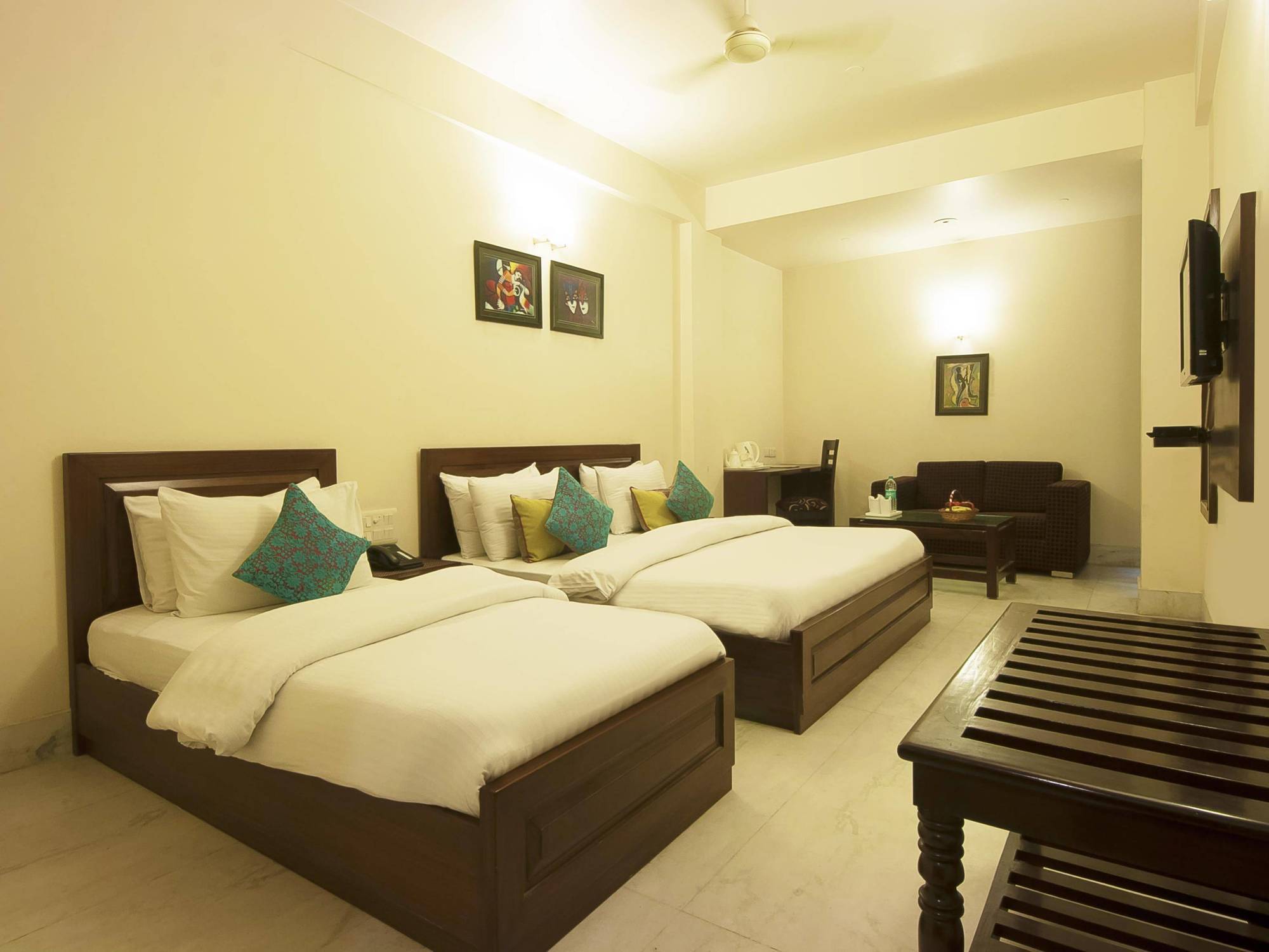 Hotel Shanti Villa Új-Delhi Kültér fotó